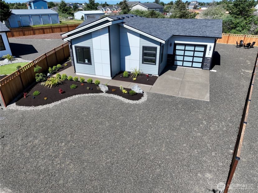 Property photo for 996 Alida Court SE, Ocean Shores photo 2