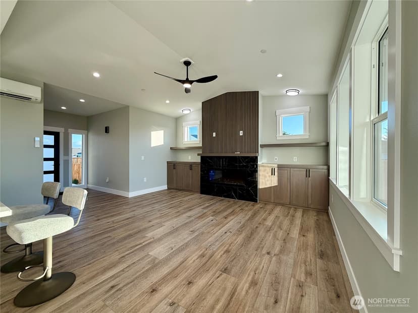 Property photo for 996 Alida Court SE, Ocean Shores photo 15
