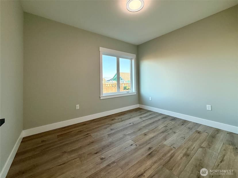 Property photo for 996 Alida Court SE, Ocean Shores photo 37