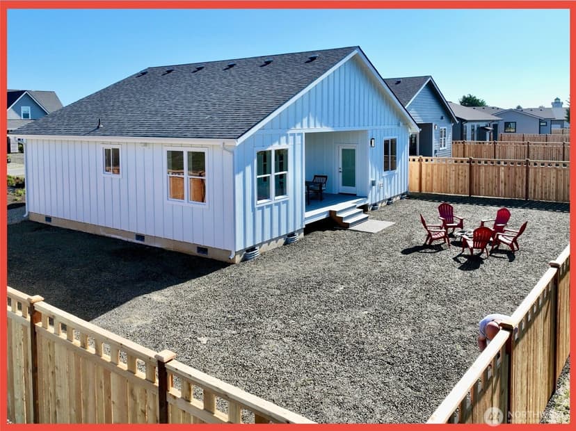 Property photo for 990 Alida Court SE, Ocean Shores photo 8