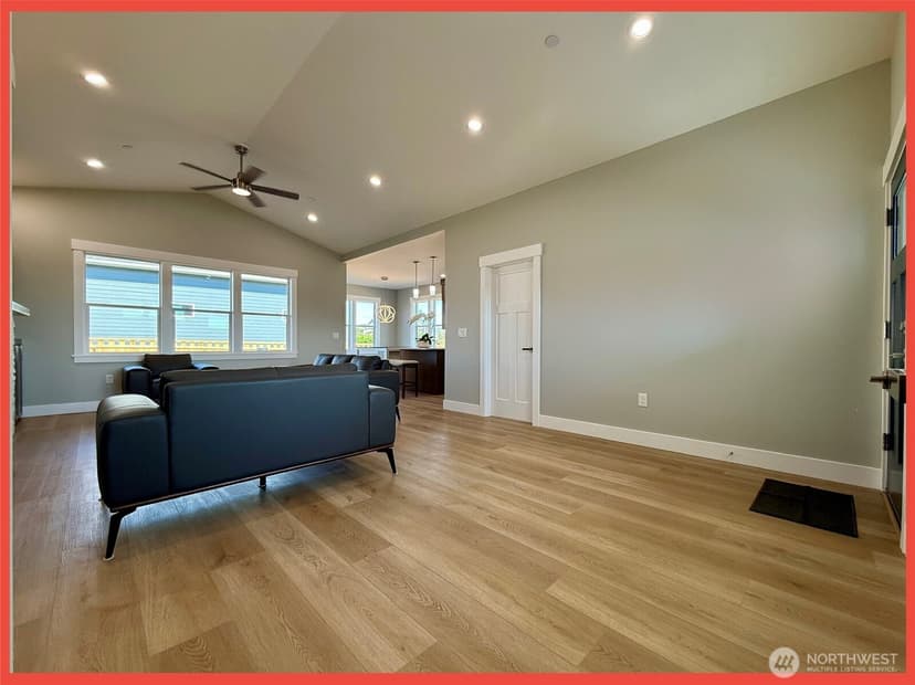 Property photo for 990 Alida Court SE, Ocean Shores photo 17