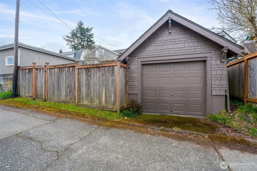 Property photo for 709 N C Street, Tacoma photo 36