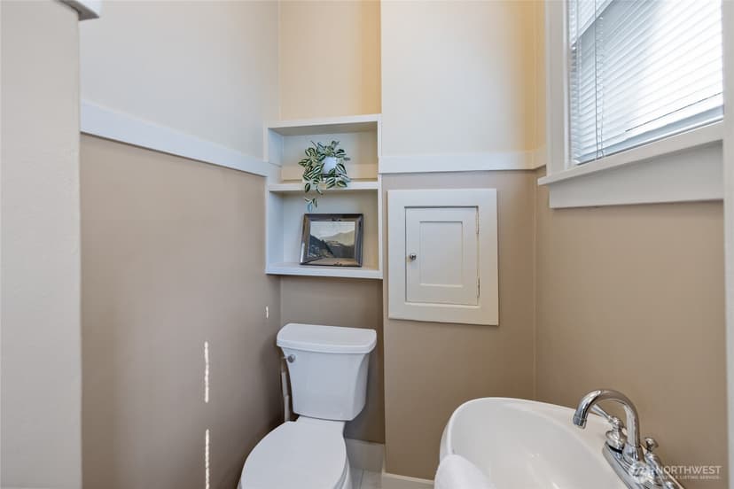 Property photo for 709 N C Street, Tacoma photo 10