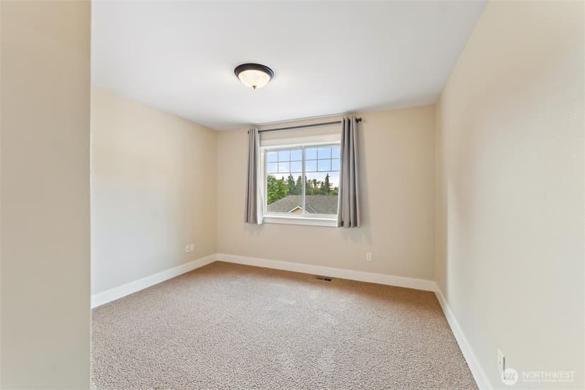 Property photo for 2012 24th Ave Ct Sw, Puyallup photo 23