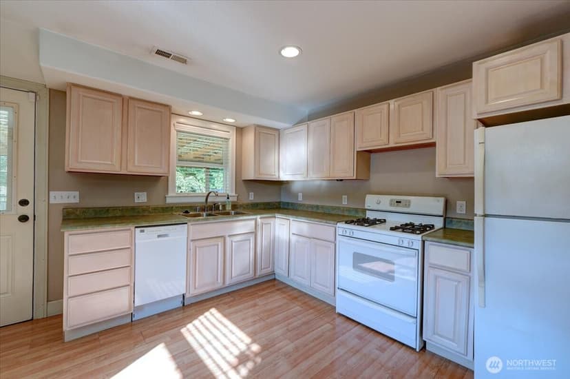 Property photo for 5333 N 47th Street, Tacoma photo 16