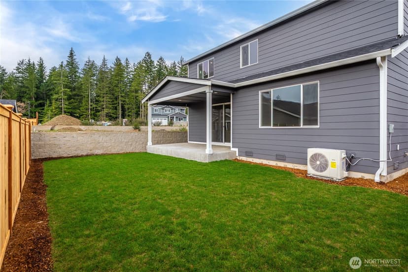 Property photo for 6001 Thornhill Avenue SW, Port Orchard photo 33