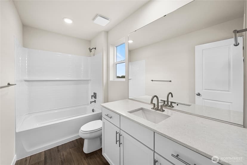 Property photo for 6001 Thornhill Avenue SW, Port Orchard photo 22