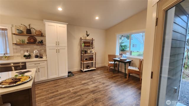 Property photo for 360 Lake View Loop NE, Ocean Shores photo 3