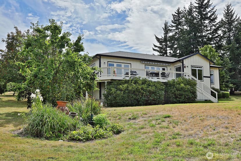 Property photo for 2445 Discovery Place, Langley photo 32