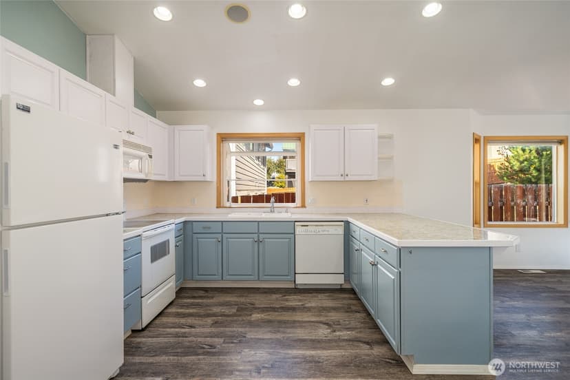 Property photo for 116 E Raymond Avenue, Chelan photo 14