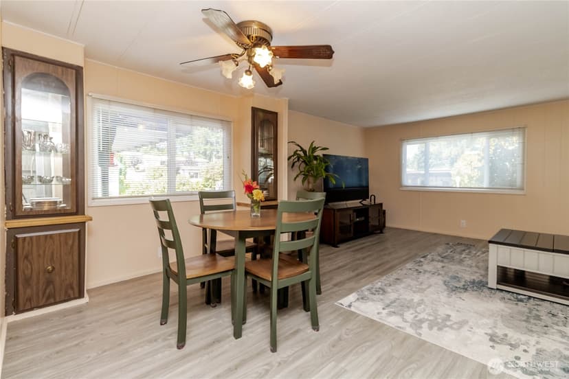 Property photo for 9314 Canyon Road E #74, Puyallup photo 6