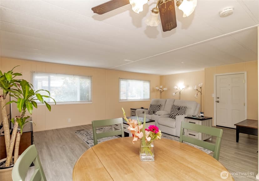 Property photo for 9314 Canyon Road E #74, Puyallup photo 5