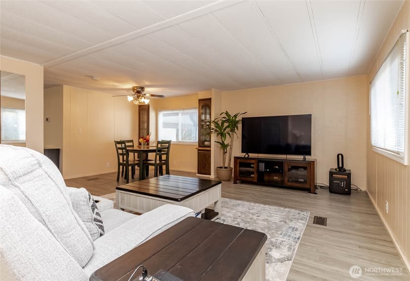 Property photo for 9314 Canyon Road E #74, Puyallup photo 8