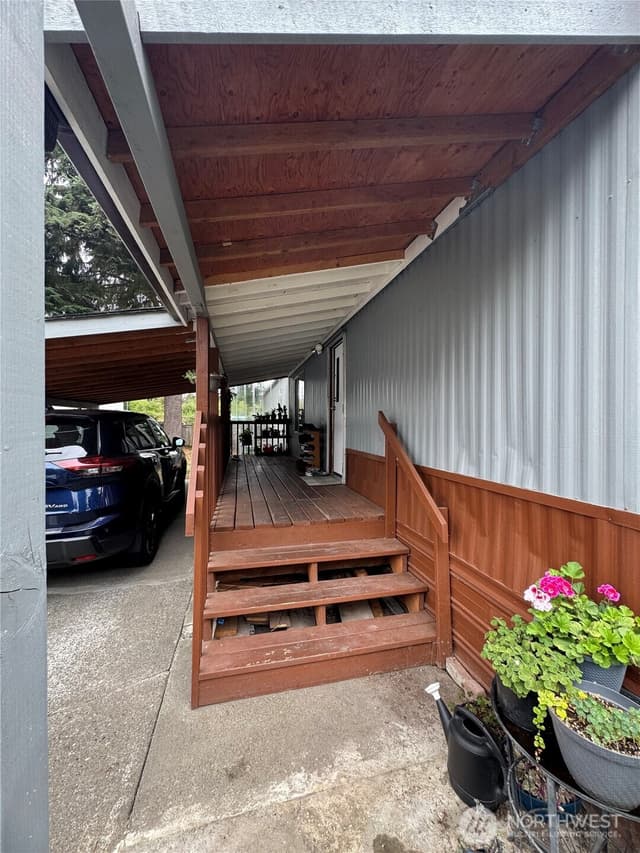Property photo for 507 131st Street E #8, Tacoma photo 2