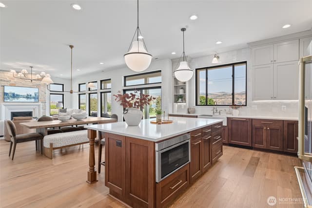 Property photo for 18 Loretta Lane, Chelan photo 5