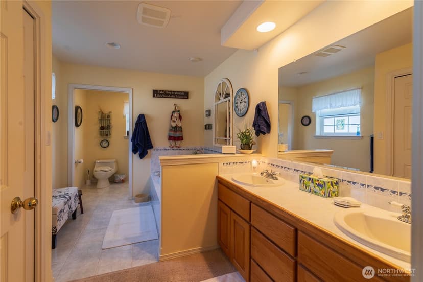 Property photo for 363 SE Eagle Nest Court, Ocean Shores photo 23