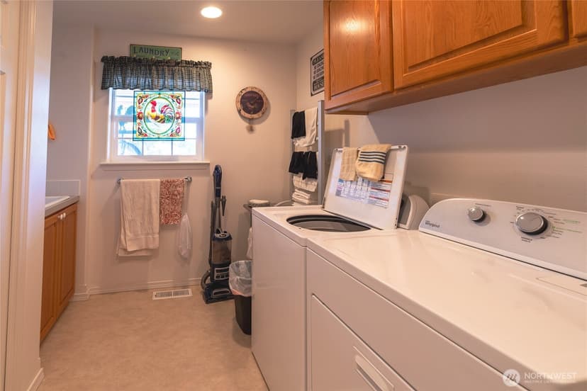 Property photo for 363 SE Eagle Nest Court, Ocean Shores photo 25