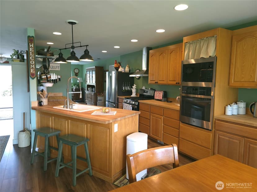 Property photo for 363 SE Eagle Nest Court, Ocean Shores photo 12