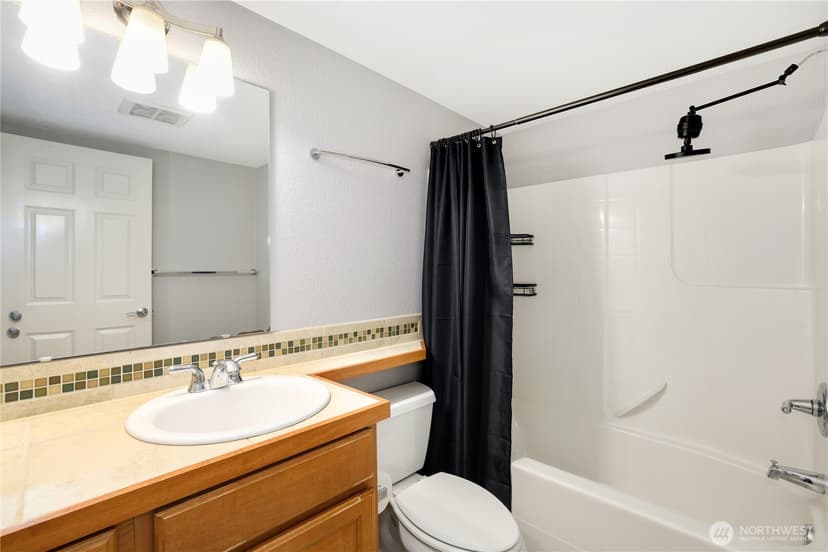 Property photo for 13421 97th Avenue E #207, Puyallup photo 21