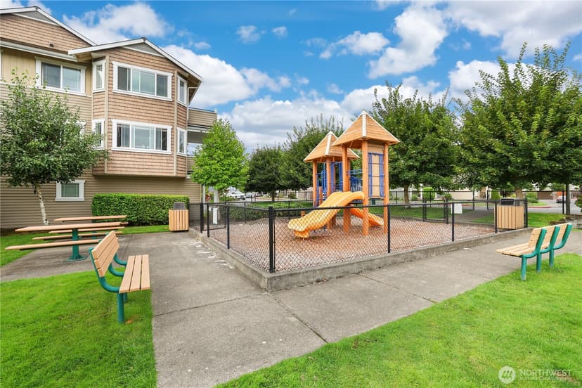 Property photo for 13421 97th Avenue E #207, Puyallup photo 38
