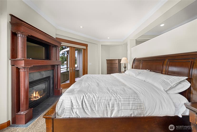 Property photo for 10213 Green Lane SW, Lakewood photo 18
