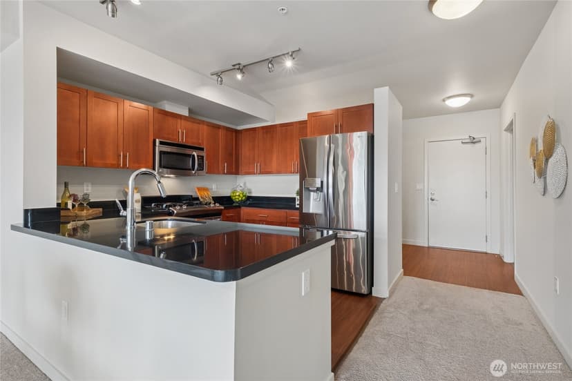 Property photo for 15100 6th Avenue SW #325, Burien photo 7