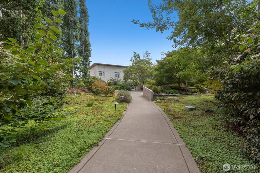 Property photo for 15100 6th Avenue SW #325, Burien photo 20
