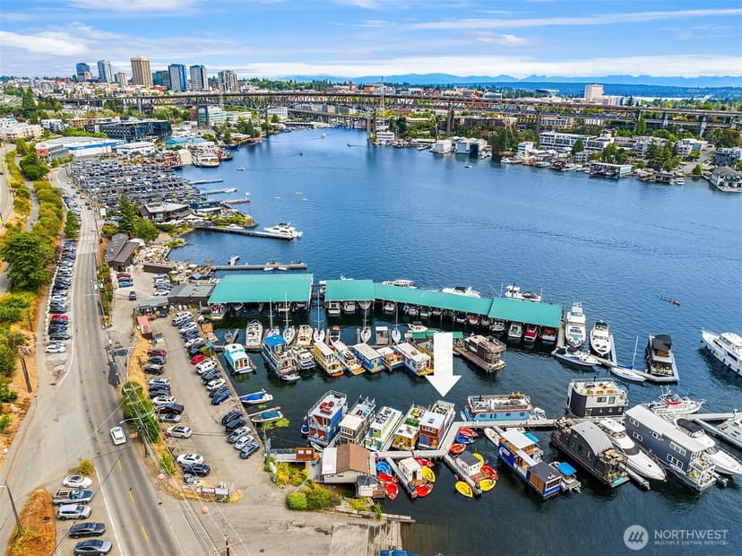 Property photo for 2401 N Northlake Way #F-5, Seattle photo 38