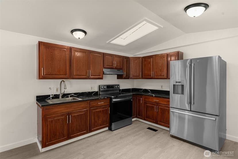 Property photo for 3225 M Street SE #131, Auburn photo 7