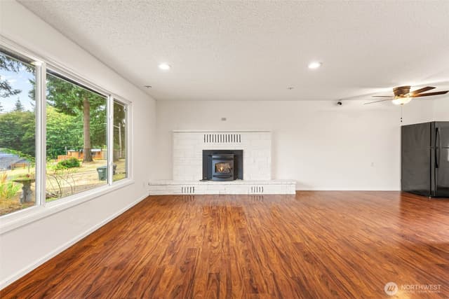 Property photo for 10710 202nd Avenue E, Bonney Lake photo 5