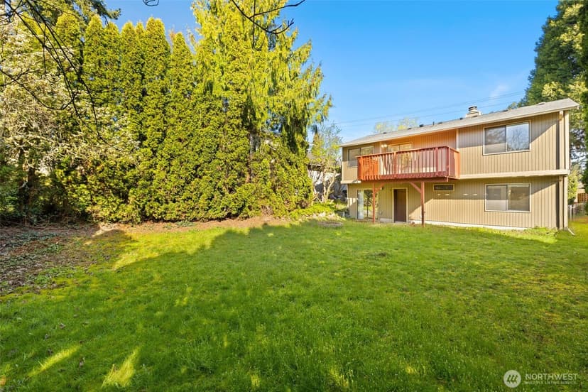 Property photo for 917 N 100th Street, Seattle photo 33