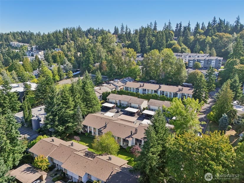 Property photo for 12818 SE 41st Lane #B103, Bellevue photo 26