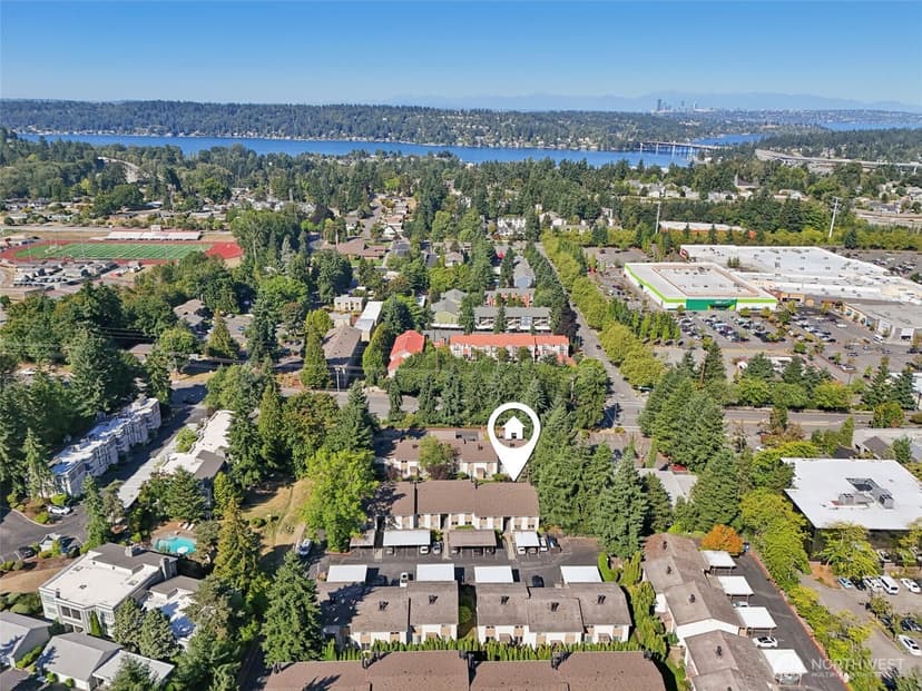 Property photo for 12818 SE 41st Lane #B103, Bellevue photo 25
