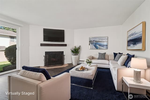 Property photo for 12818 SE 41st Lane #B103, Bellevue photo 4