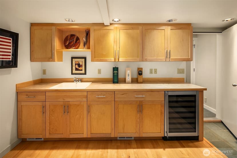 Property photo for 7161 Beach Drive SW, Seattle photo 26