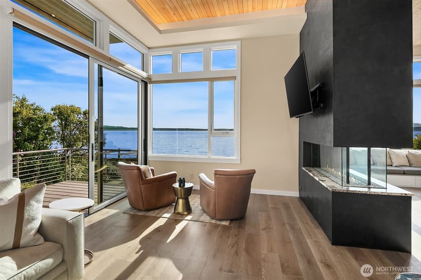 Property photo for 7161 Beach Drive SW, Seattle photo 6