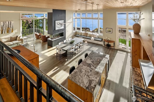 Property photo for 7161 Beach Drive SW, Seattle photo 2