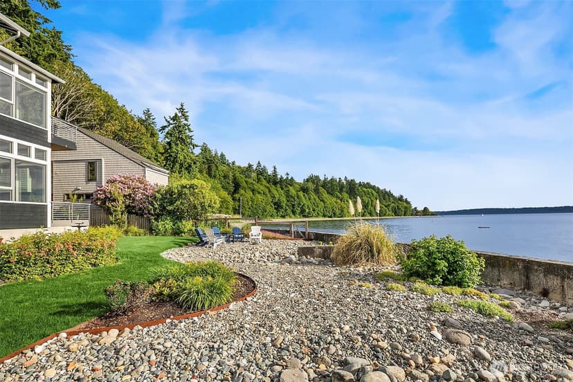 Property photo for 7161 Beach Drive SW, Seattle photo 29