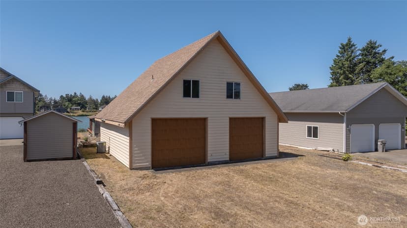 Property photo for 639 Lake Island Avenue SE, Ocean Shores photo 20