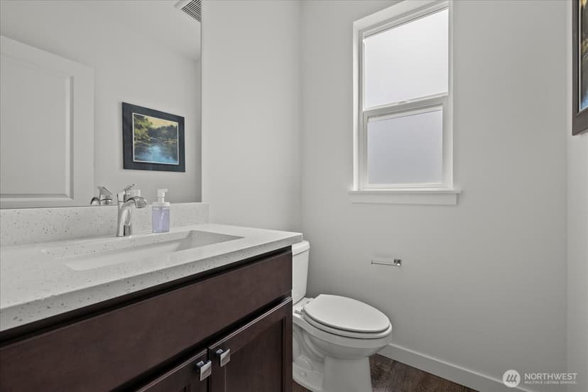 Property photo for 18133 1st Place SW, Normandy Park photo 14