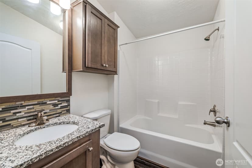 Property photo for 2101 S 324th Street #14, Federal Way photo 25