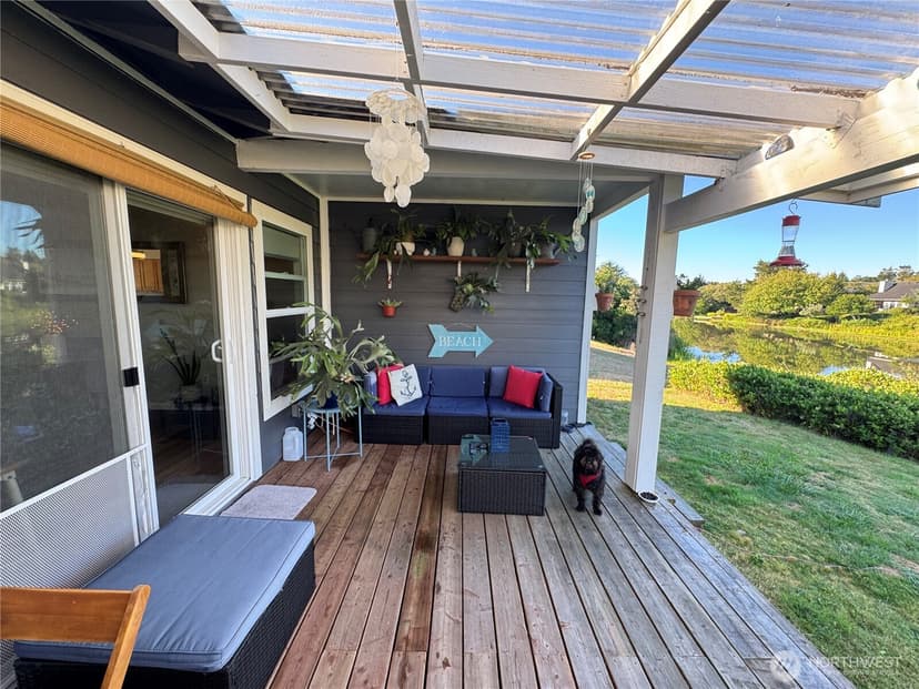 Property photo for 333 Canal Drive NE, Ocean Shores photo 23