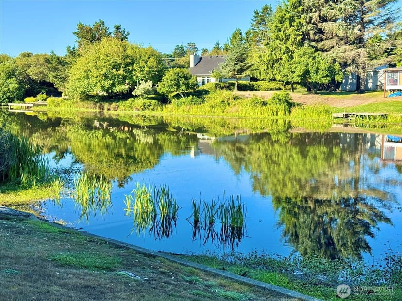 Property photo for 333 Canal Drive NE, Ocean Shores photo 3