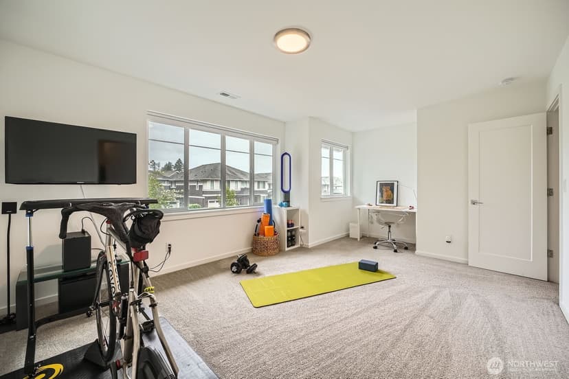 Property photo for 32994 Cedar Avenue SE, Black Diamond photo 26