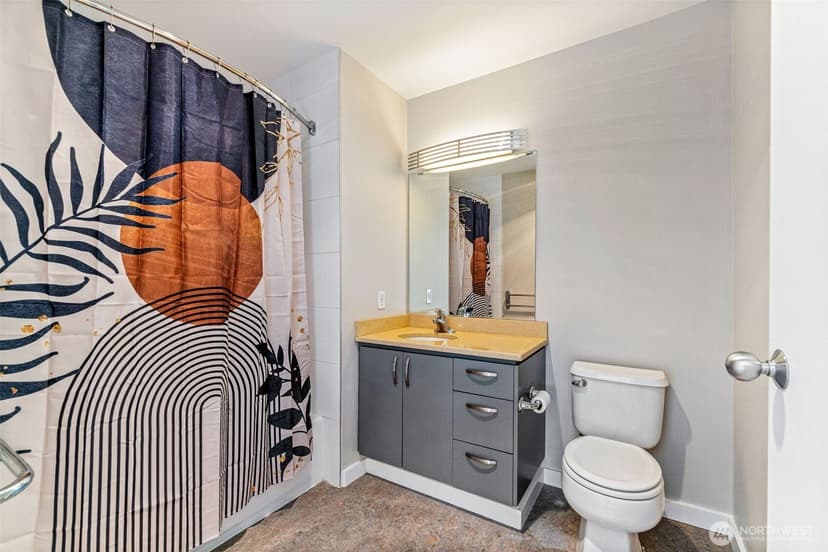 Property photo for 2440 Western Avenue #503, Seattle photo 17