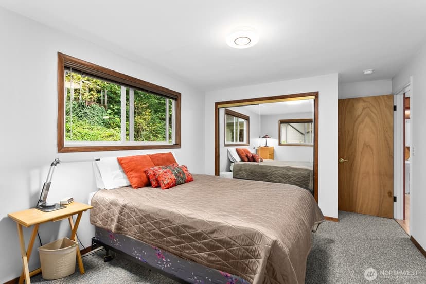 Property photo for 25825 SE 242nd Street, Maple Valley photo 16