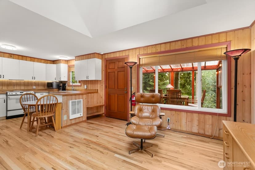 Property photo for 25825 SE 242nd Street, Maple Valley photo 10