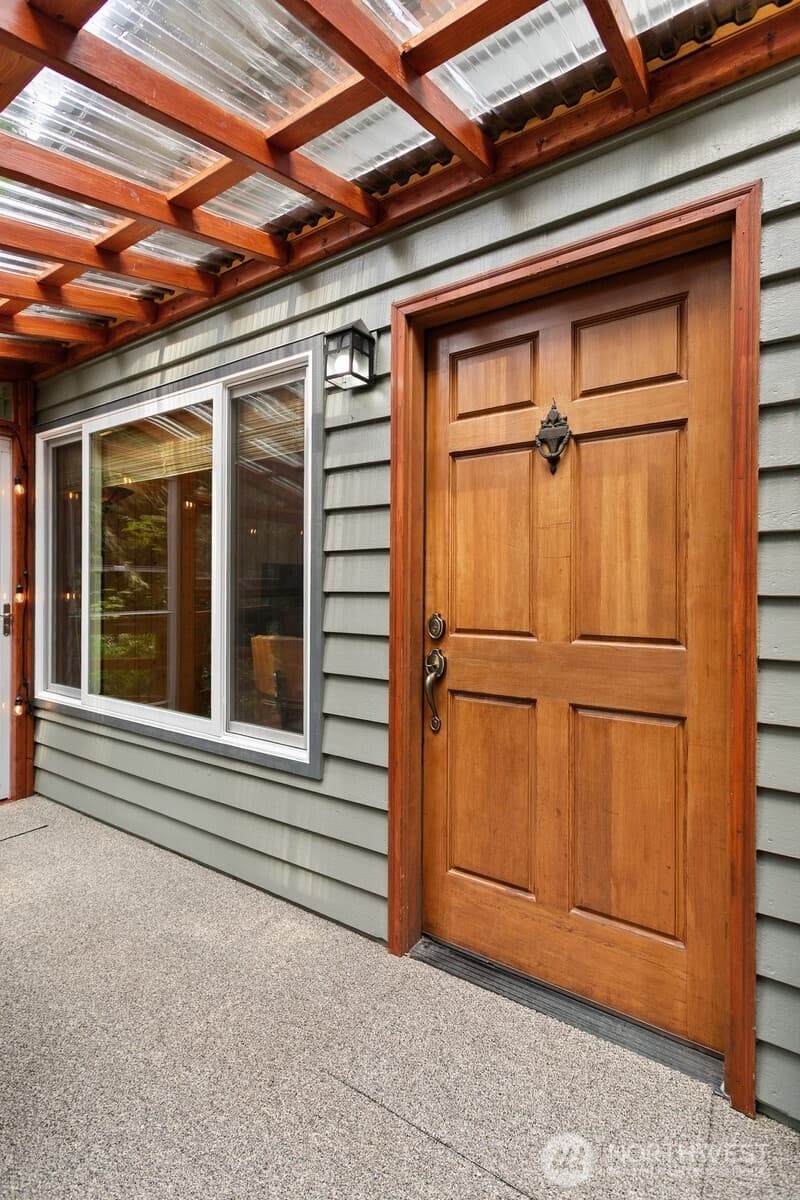 Property photo for 25825 SE 242nd Street, Maple Valley photo 2