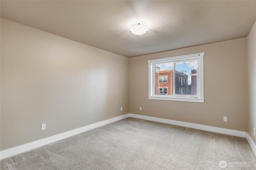 Property photo for 25 N Broadway #206, Tacoma photo 14
