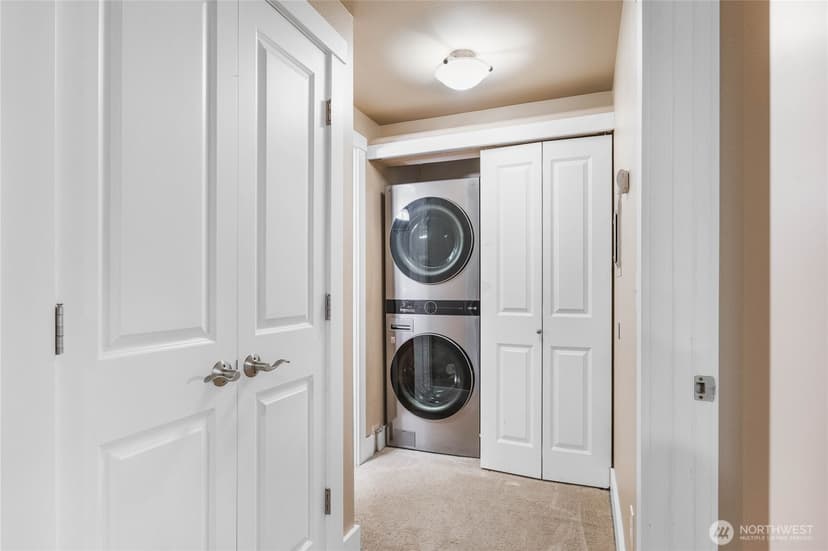 Property photo for 25 N Broadway #206, Tacoma photo 10